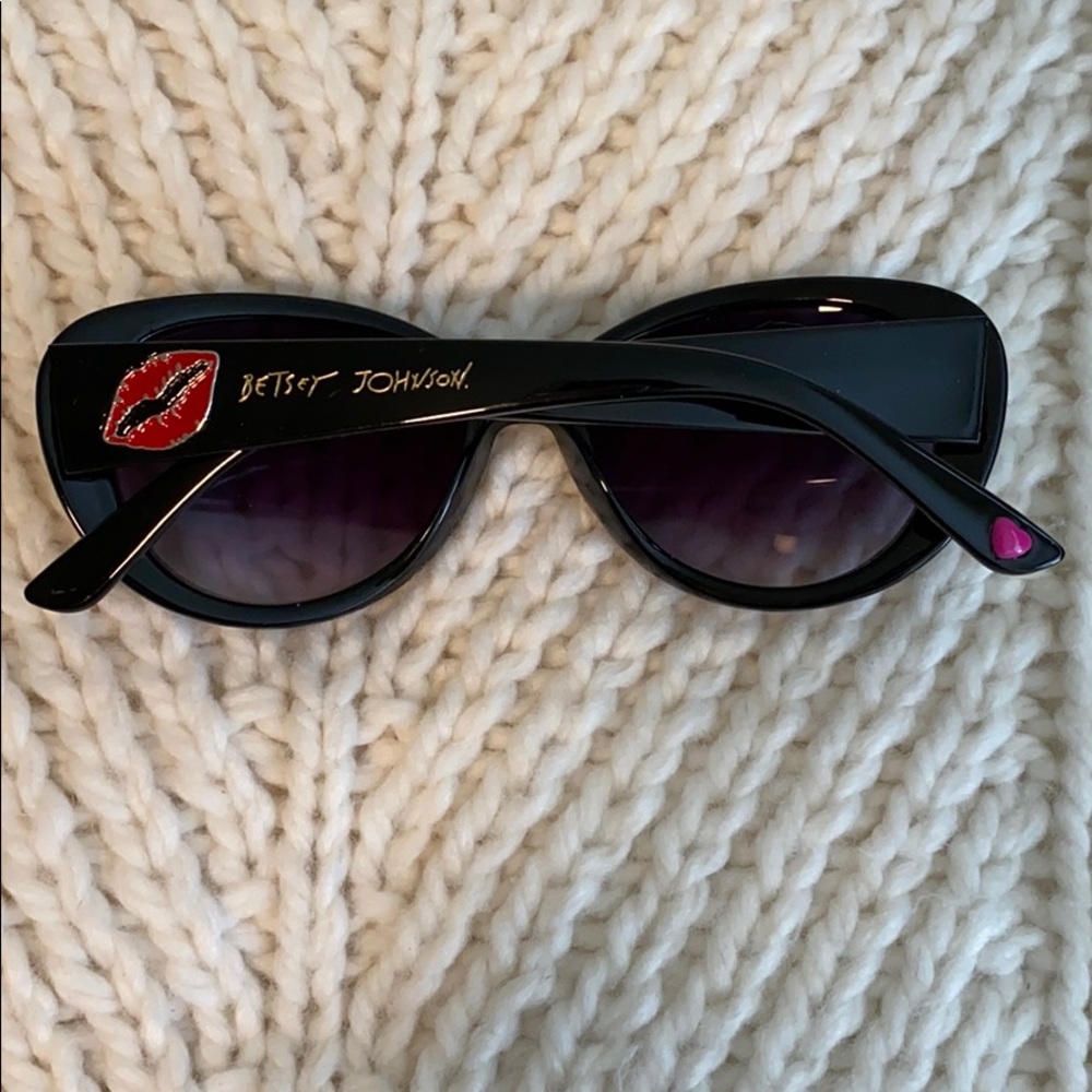Betsey Johnson sunglasses